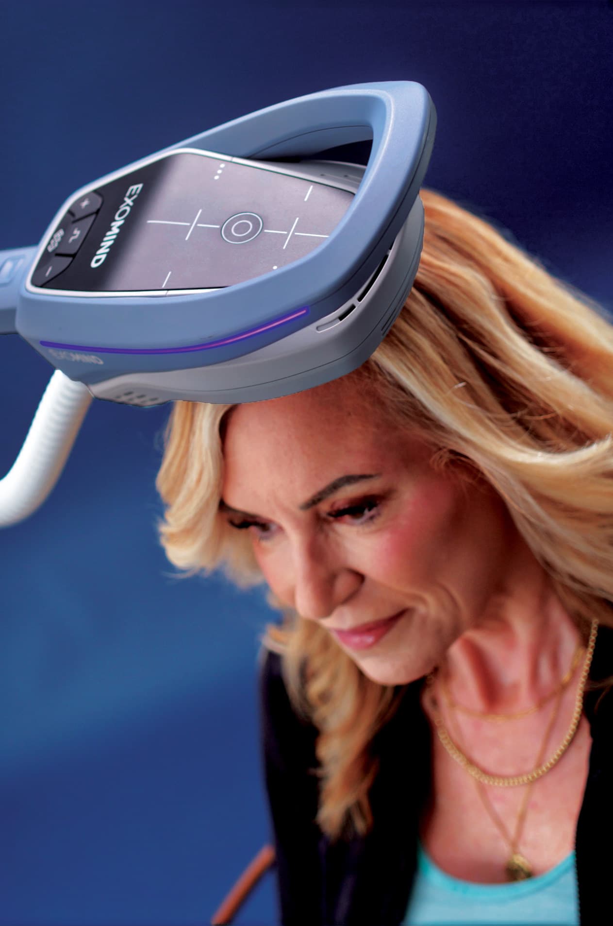 A patient receiving EXOMIND treatment