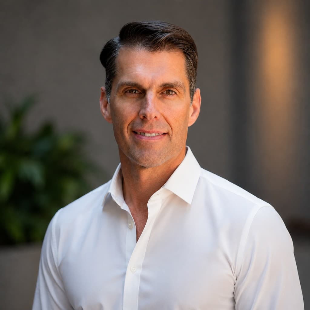 Dr. Erik Lundquist, MD